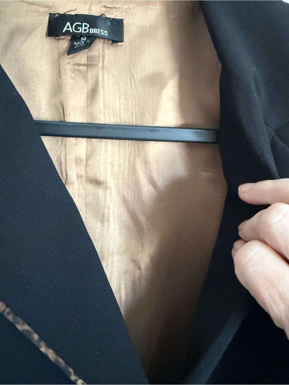 Black Tailored Jacket with Trim - Picture 7 of 9
